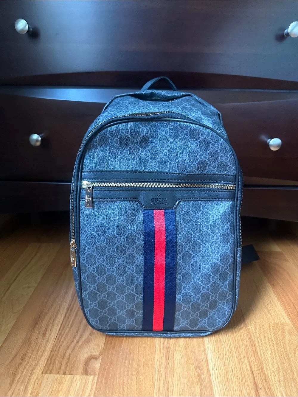 Gucci Navy GG Supreme Backpack with Red & Navy Web